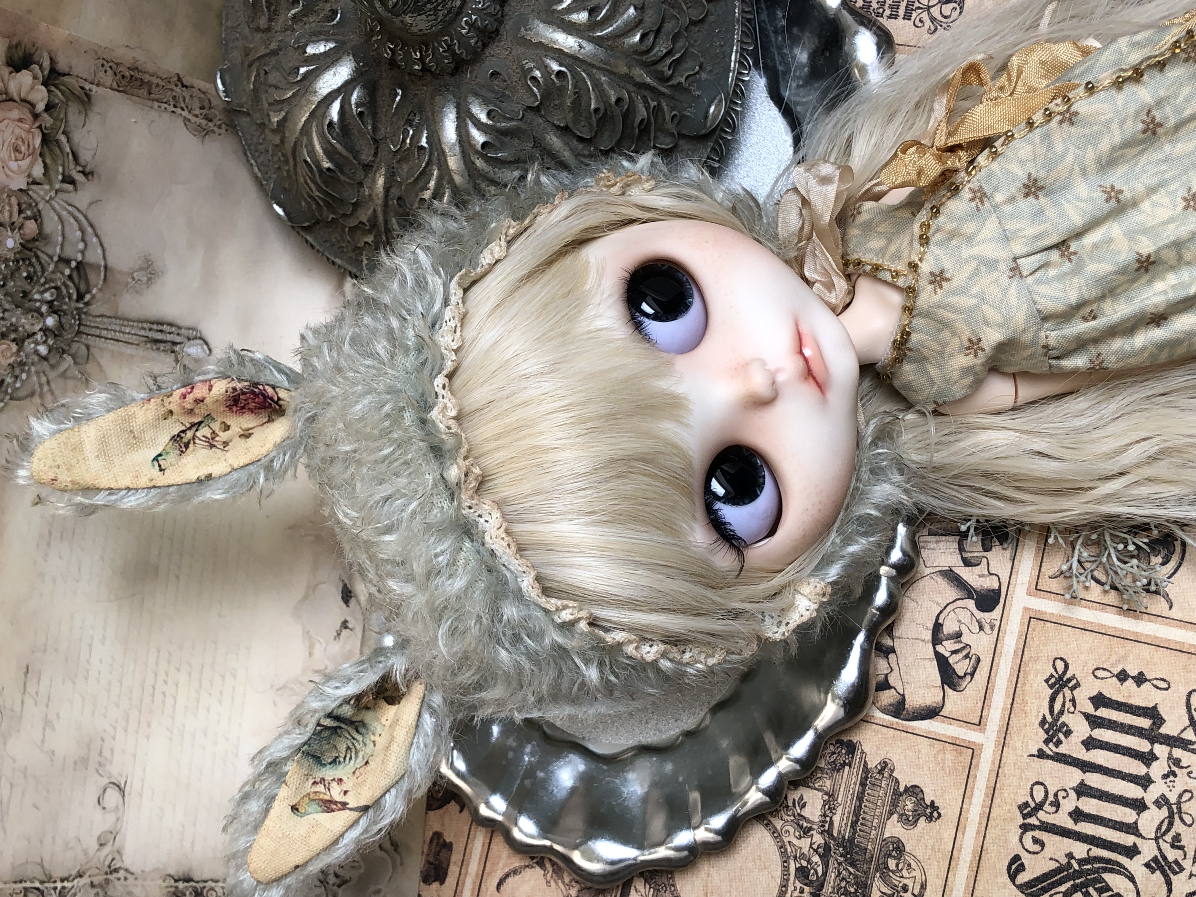 Blythe Shabby Chic mohair hat with decorative hare ears.