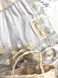Shabby Chic vintage style dress for Blythe TBL doll.