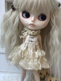 Shabby Chic vintage style dress set for Blythe TBL doll.