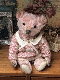 Hug Me Again Collectible bear "Millie" standing about 6.5 inch tall.