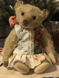🎄 Hug Me Again Collectible bear "Jacky" standing about 10.5 inch tall.
