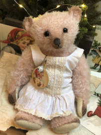 🎄 Hug Me Again Collectible bear "Yule" standing about 10.5 inch tall.