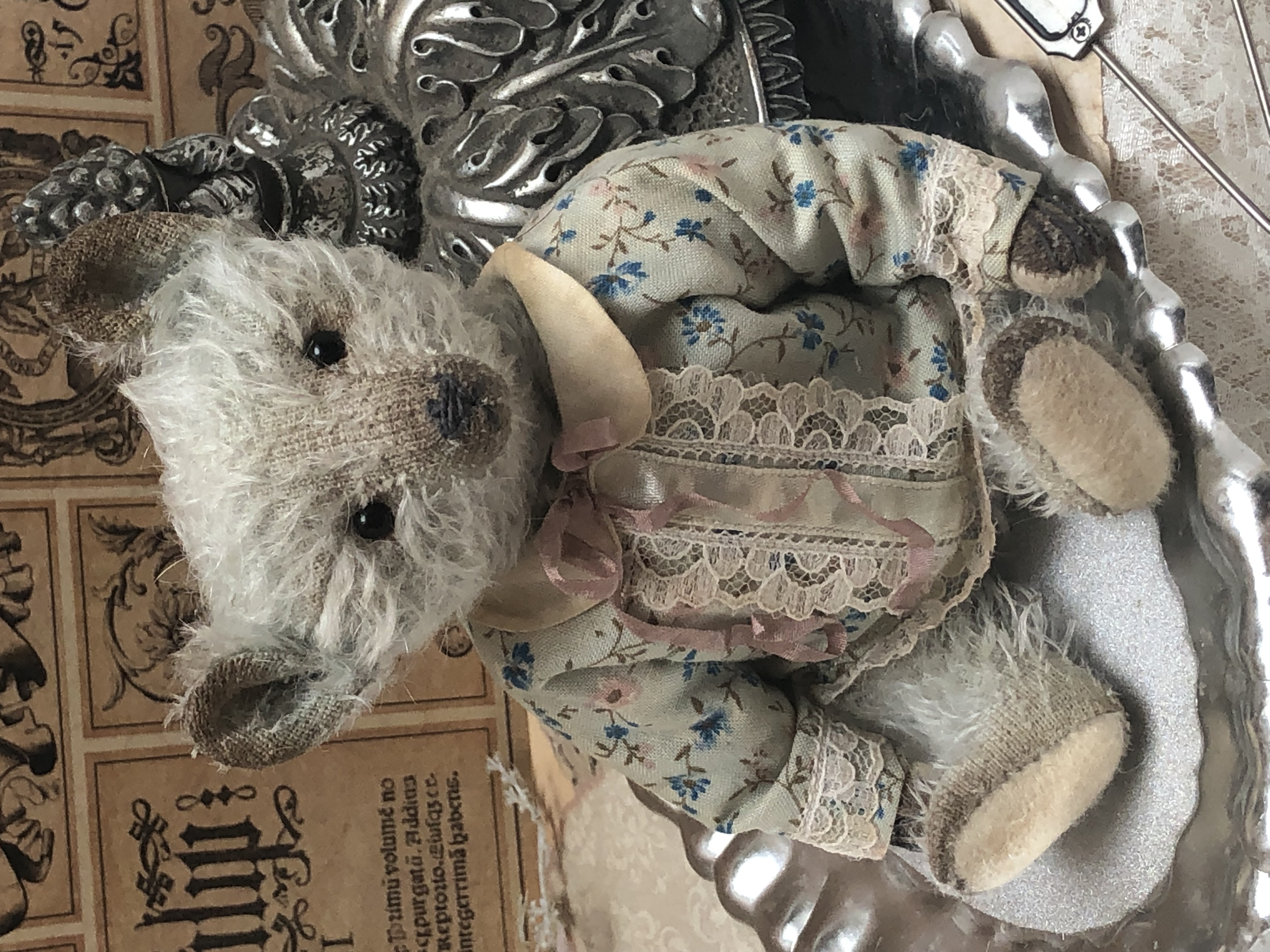 Hug Me Again Collectible bear "Wilco" standing about 7.5 inch tall.
