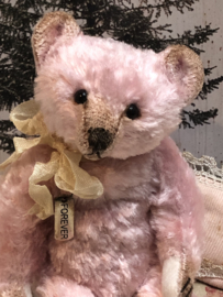 🎄 Hug Me Again Collectible bear "Lil' Angel" standing about 6 inch tall.