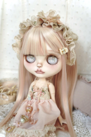 Customized Blythe Doll Flora, OOAK