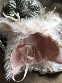 Blythe Shabby Blush Pink Deer Hat. 🦌