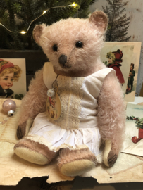 🎄 Hug Me Again Collectible bear "Yule" standing about 10.5 inch tall.