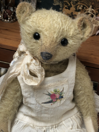 Hug Me Again Collectible bear "Elsie" standing about 11 inch tall.