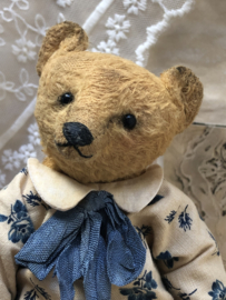 Hug Me Again Collectible bear "Philip" standing about 6 inch tall.