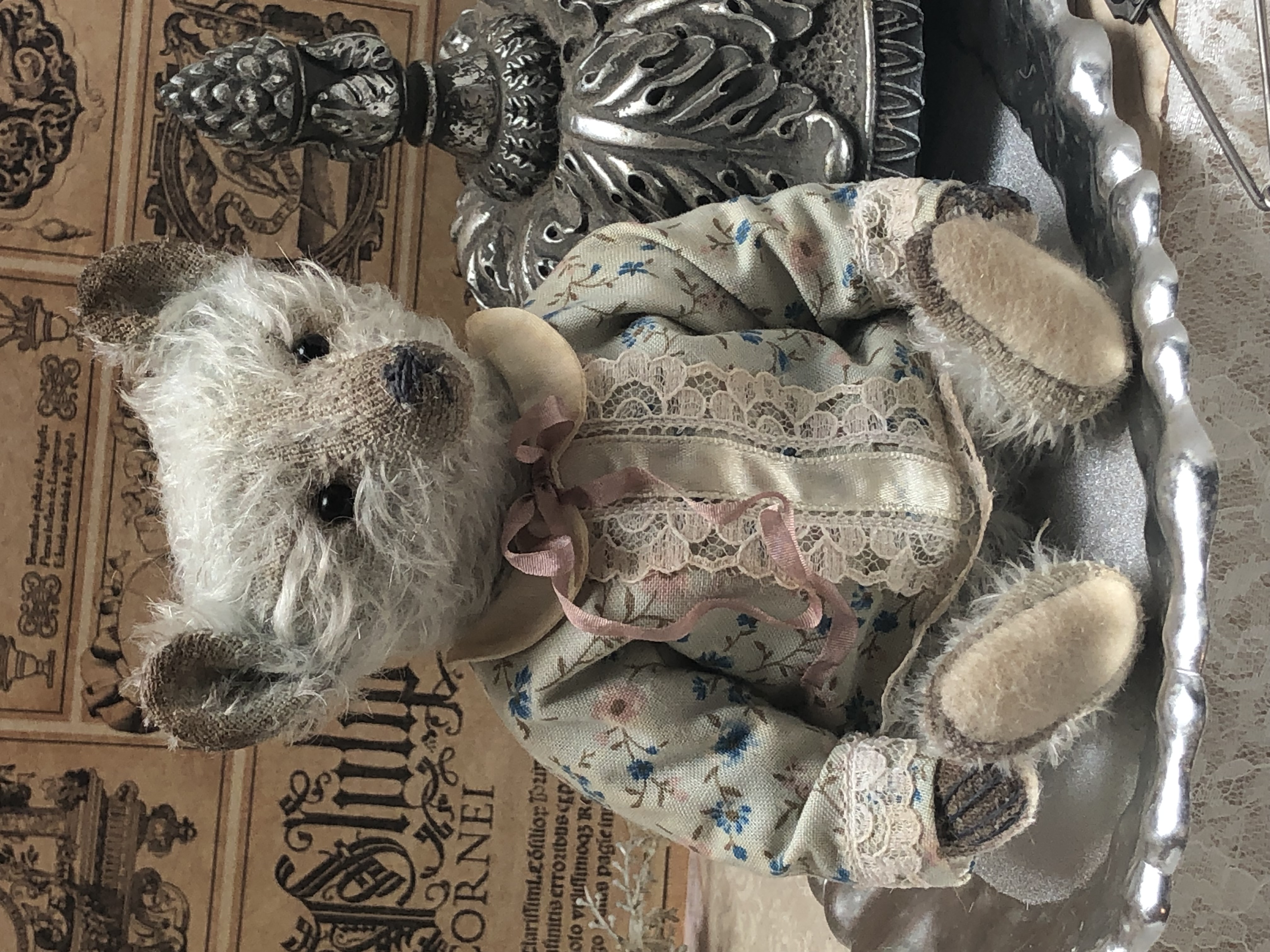 Hug Me Again Collectible bear "Wilco" standing about 7.5 inch tall.
