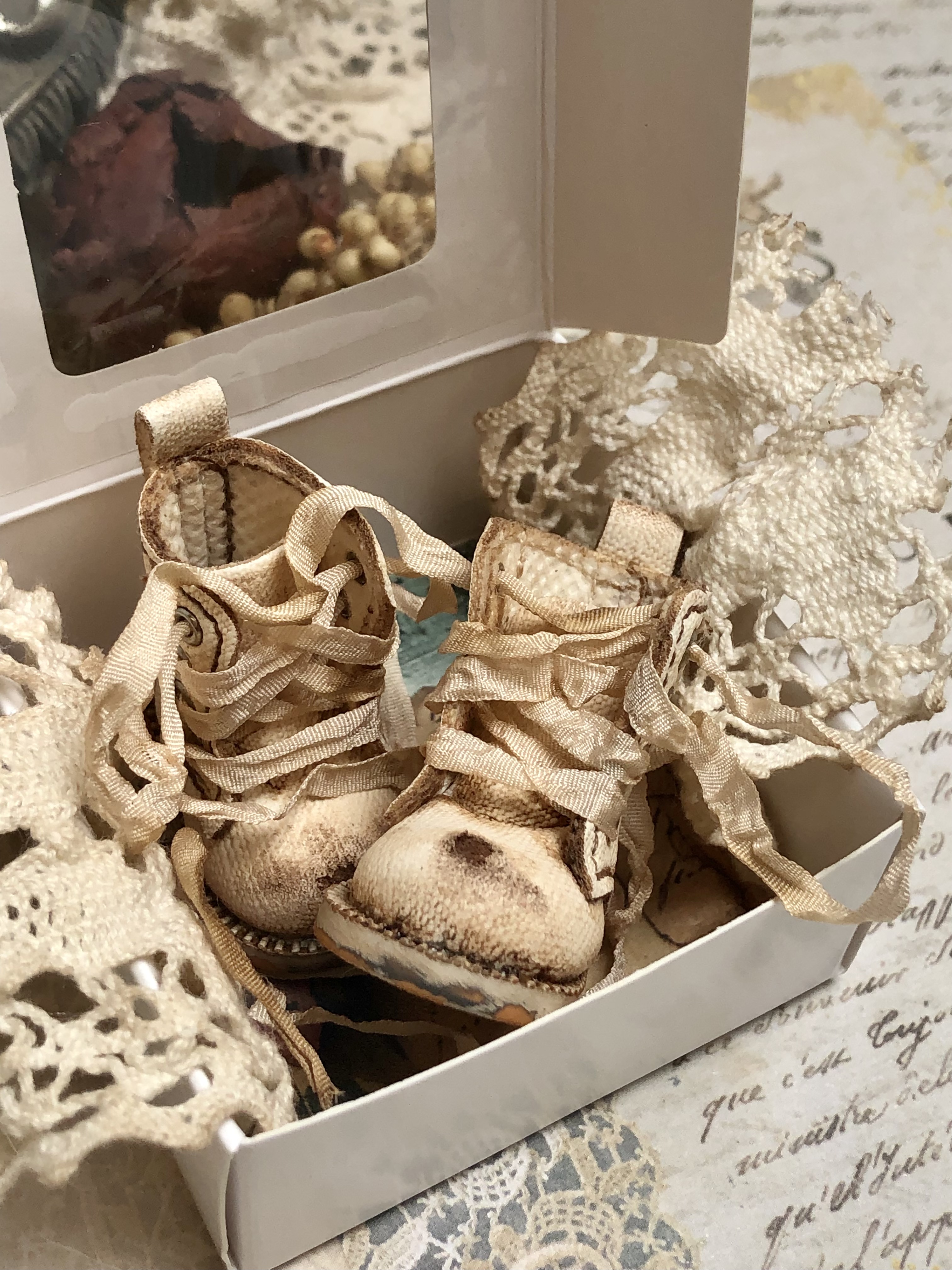 Shabby Chic aged boots for Blythe.
