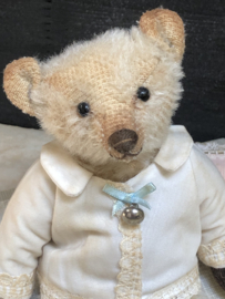 Hug Me Again Collectible bear "Julian" standing about 6 inch tall.