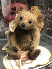🍂 Hug Me Again Collectible bear "Li'l Nuts" standing about 6 inch tall.