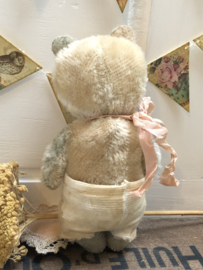 🌺  Whimsical Hug Me Again Collectible bear "Superbear" standing about 5.5" inch tall.