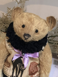 Hug Me Again Collectible bear "Candy~Muncher" standing about 6 inch tall.
