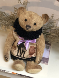 Hug Me Again Collectible bear "Candy~Muncher" standing about 6 inch tall.