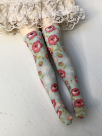 ❀ long stockings for Blythe or Blythe like doll.