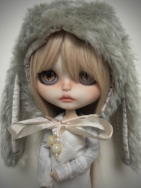 Blythe lop-eared rabbit hat.