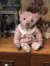 Hug Me Again Collectible bear "Millie" standing about 6.5 inch tall.