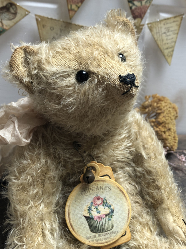 🌺 Hug Me Again Collectible bear "Li'l Crumbs" standing about 9 inch tall.