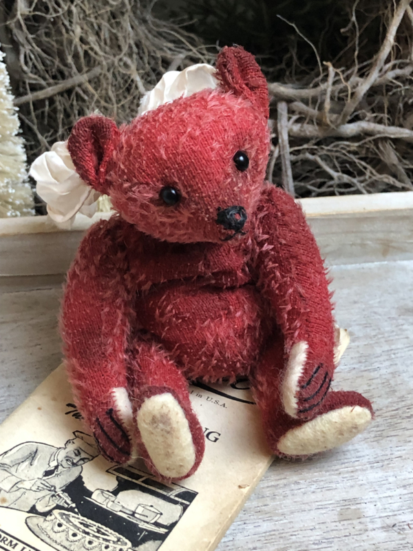 ✨Hug Me Again Collectible bear "Little Ruby" standing about 6 inch tall.
