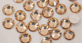 Rhinestones topaz