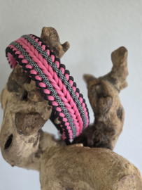 Paracord halsband roze/zwart maat L