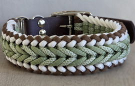 Paracord halsband groen bruin maat M
