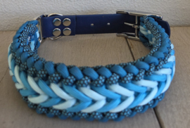 Paracord halsband blauw maat M