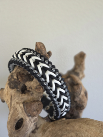 Paracord halsband zwart/witte maat L