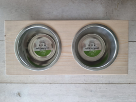 Houten honden voerbak Balou maat M Schors 22,5 cm hoog