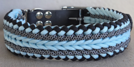 Paracord halsband pastel blauw/zwart maat M