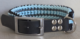 Paracord halsband pastel blauw/zwart maat M