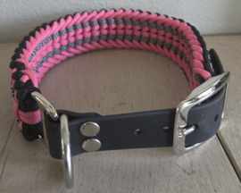 Paracord halsband roze/zwart maat L