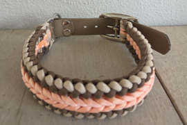 Paracord halsband bruin/zalm maat M
