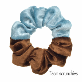 Team scrunchie Babyblauw/Bruin