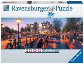 Ravensburger - Avond in Amsterdam - 1000 stukjes  Panorama