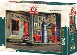 Art Puzzle 4283 - Fueling Station - 260XL stukjes