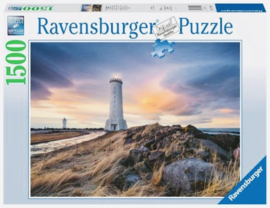 Ravensburger - Prachtige Lucht Boven de Vuurtoren van Akranes, IJsland - 1500 stukjes