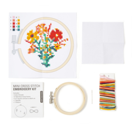 Kikkerland Borduursetje Bloemen