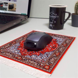 Muismat in de vorm van een Perzisch tapijt