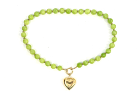 Ketting groene  jade kralen 10mm /hart goud