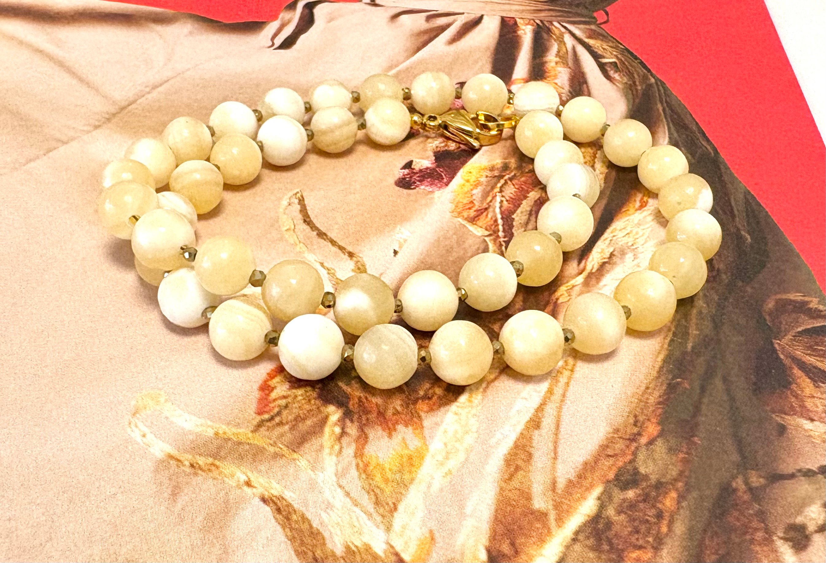 Ketting licht gele Jade 8mm