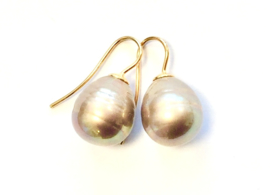 Vermeer pearl earrings gold/gold