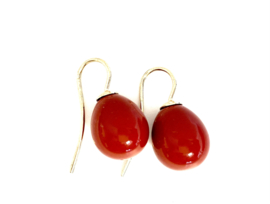 Klassieke parel oorbellen rood/goud