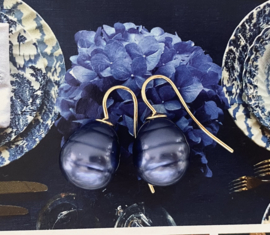 Vermeer parel oorbellen nachtblauw/goud