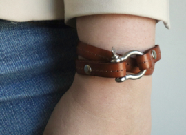 Armband harpsluiting cognac