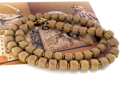 Ketting glaskralen beige