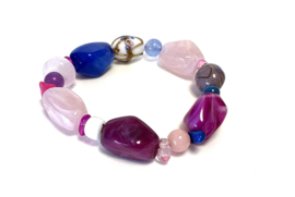 Armband kralen mix acryl/natuursteen kobalt/roze/paars