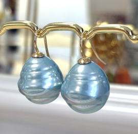 Baroque pearl earrings large ocean blue/gold